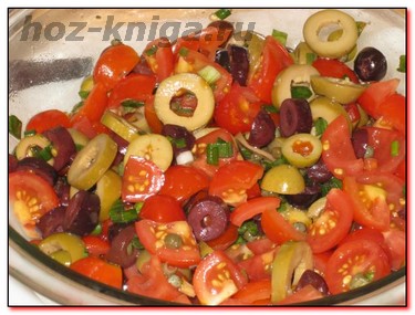 как приготовить салат из помидор с оливками